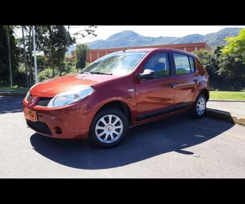 Renault Sandero Expression Hi-Flex 1.0 16V 5p - Vermelha - 2010/2010