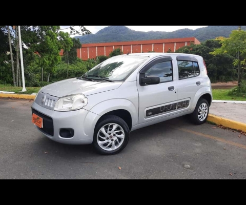 Fiat Uno VIVACE/RUA 1.0 EVO Fire Flex 8V 5p  - Prata - 2012/2013