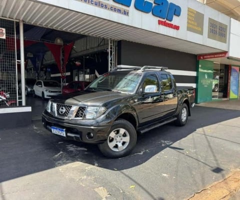 NISSAN FRONTIER LE CD 4X4-AT 2.5 TB-IC 4P 2012