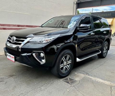 I TOYOTA HILUX SW4 4X2 SRV  2.7 FLEX AUTOMÁTICO  2019/2019 7 LUGARES