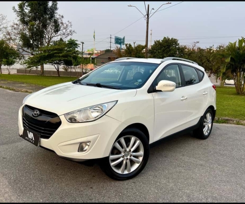 Hyundai ix35 GLS 2.0 16V 2WD Flex Aut.  - Branca - 2013/2014