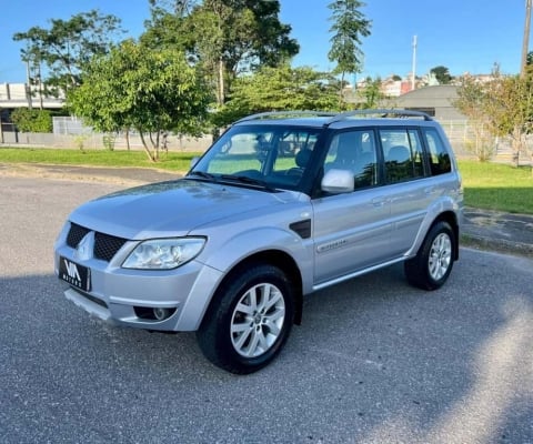 Mitsubishi Pajero TR4 2.0 Flex 16V 4X2 Aut.  - Prata - 2012/2013