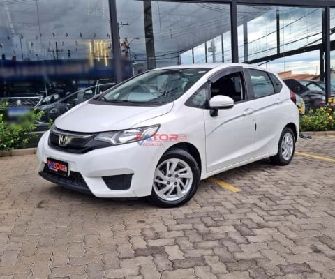 Honda Fit LX MT - Branca - 2014/2015