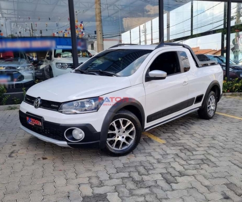 Volkswagen Saveiro CROSS 1.6 Mi Total Flex 8V CE  - Branca - 2014/2014