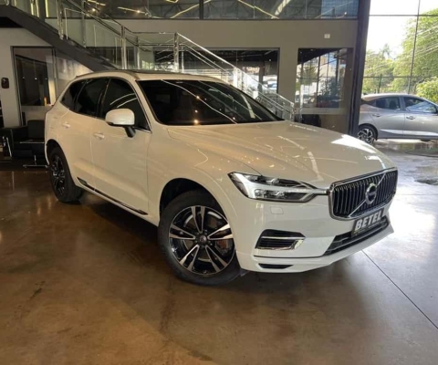 VOLVO XC60 T8 MOMENTUM 2021