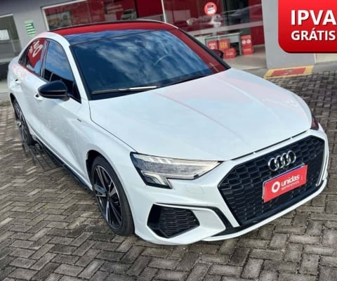 Audi A3 2023 2.0 40 tfsi mhev sedan performance black s-tronic
