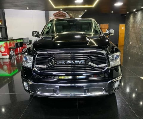 Ram Classic 2022 5.7 v8 gasolina laramie cd 4x4 automático