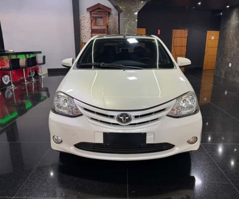 Toyota Etios 2017 1.5 xs sedan 16v flex 4p manual