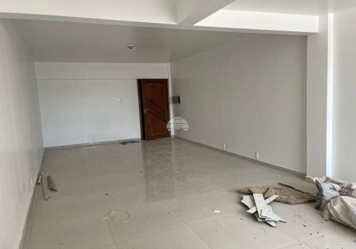 Apartamento Com Quarto Na Rua Pedro Ramires De Mello Centro