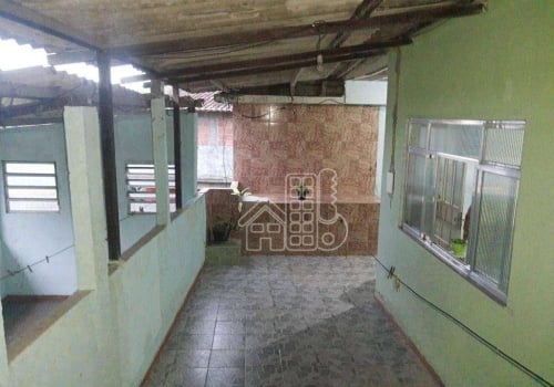 Casa Com Quartos Na Rua Teixeira De Freitas Fonseca Niter I Rj Id Chaves