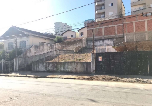 Área Comercial, na Avenida Alcoa - MGF Imóveis - MGF Imóveis