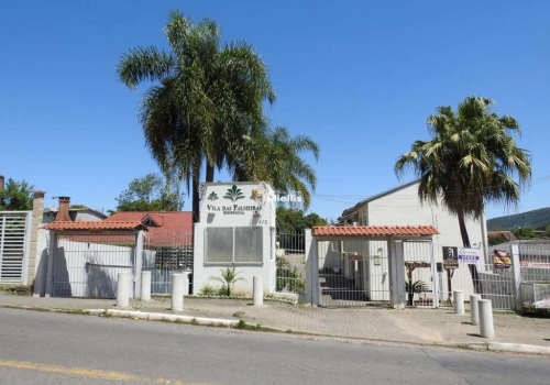 Casas com área de serviço à venda em Santa Cecilia, Viamão, RS - ZAP Imóveis