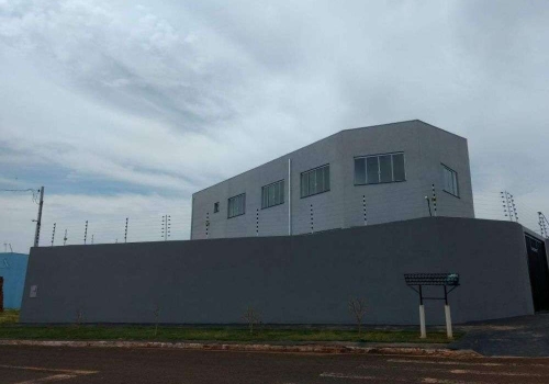 Casas com 3 quartos venda no Residencial Arezzo em Maring