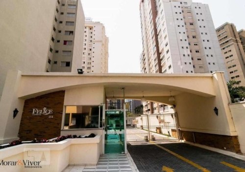 Apartamentos com 3 quartos à venda na Praça Padre João Bagozzi em Curitiba  | Chaves na Mão