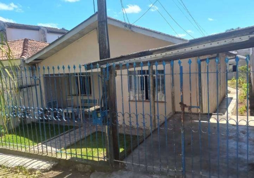 Casas Com Quartos Venda Na Rua Olga De Ara Jo Esp Ndola Em Curitiba