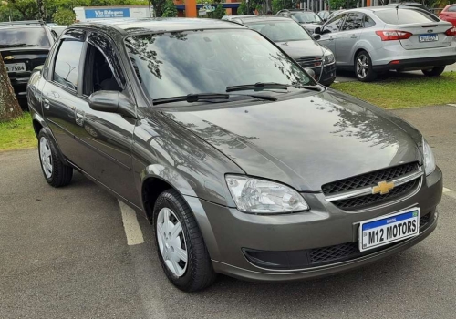 Carros na Web, Chevrolet Classic Advantage 1.0 2015