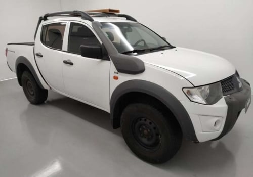 Mitsubishi L Triton Savana Venda Em Bras Lia Df Chaves Na M O