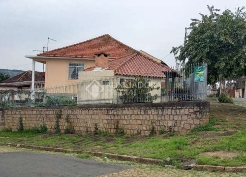 Casa com 3 quartos à venda na rua arnaldo ballve, 638, jardim itu sabará, porto alegre, 95 m2 por r$ 1.199.000