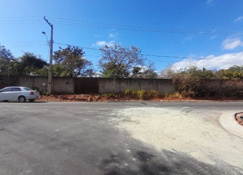 Chácara murada, recanto igarapé em igarapé