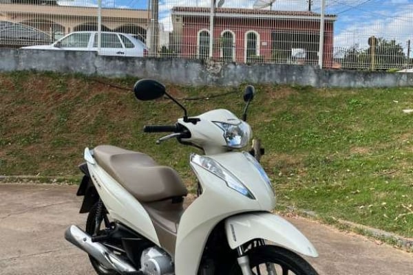 Motos usadas, seminovas e novas em Bastos/SP