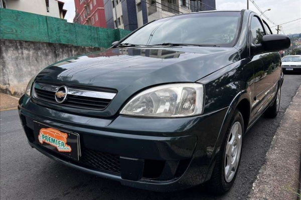 Chevrolet Corsa 1.4 Hatchback Maxx 8v 4p à venda em Jundiaí - SP