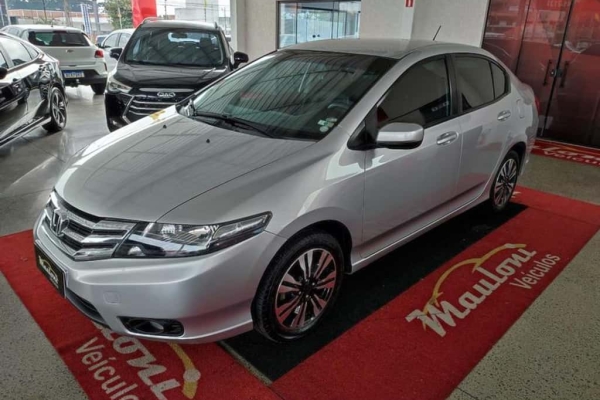 Honda City 2015 em Araucária - Usados e Seminovos