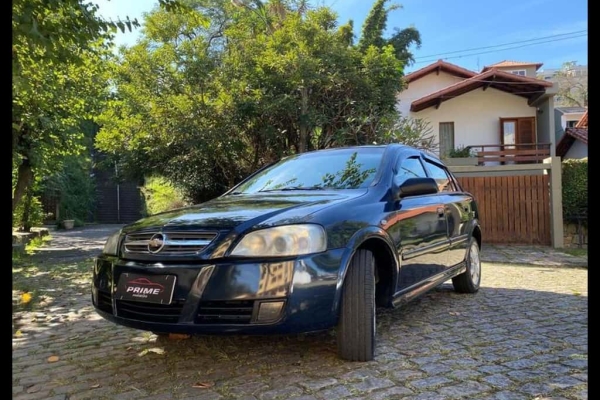 Seminovos RJ: CHEVROLET ASTRA 2005 - 2.0 MPFI ELEGANCE 8V FLEX 4P