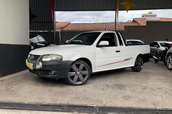 Comprar Picape Volkswagen Saveiro 1.6 G4 Flex Cinza 2010 em Aparecida-SP