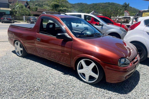 Chevrolet Corsa Sedan CLASSIC 2004 – Primo Multimarcas – Blumenau – SC