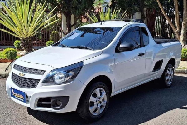 CHEVROLET TRAILBLAZER 2015 Usados e Novos - Fazendinha Portão, PR