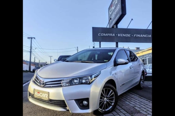 Toyota Corolla 2019 em Pinhais - Usados e Seminovos