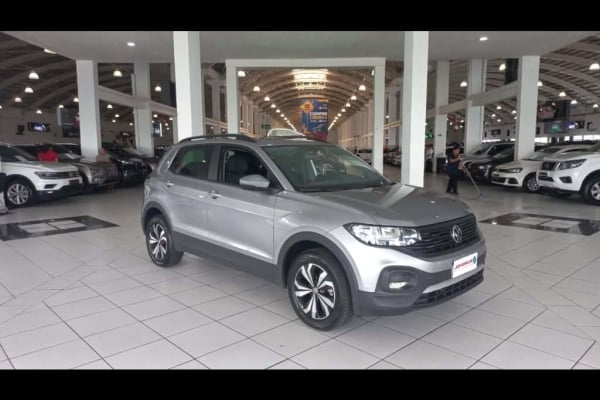 Carros e Caminhonetes Volkswagen T-Cross em Curitiba