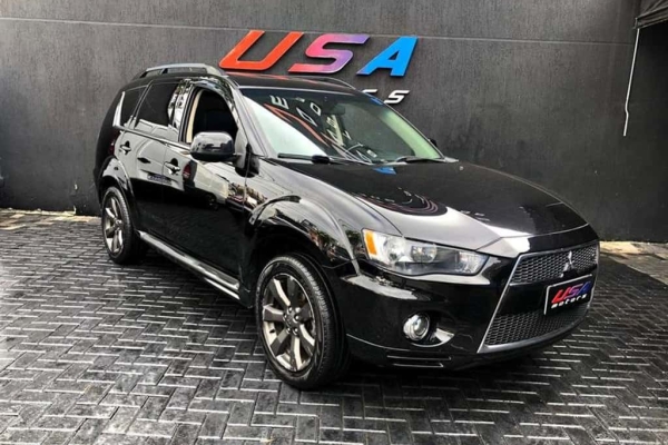 MITSUBISHI OUTLANDER 3.0 GT 4X4 V6 24V 2013, São Paulo