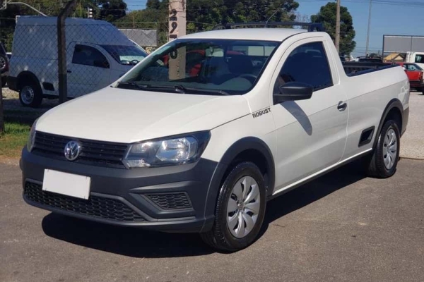 Volkswagen Saveiro 1.6 Mi Titan Cs em Curitiba