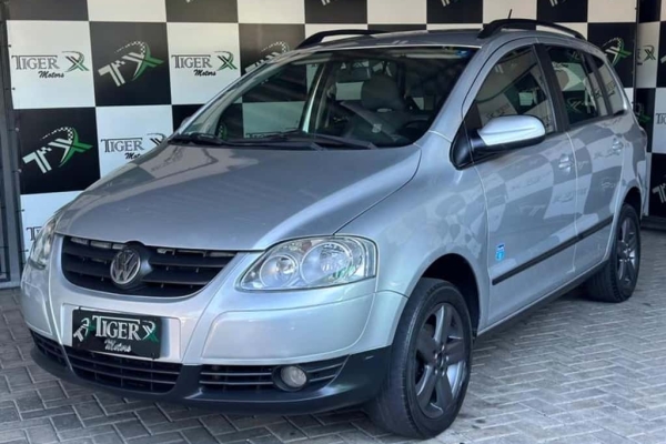 Volkswagen Spacefox à venda em Araucária - PR