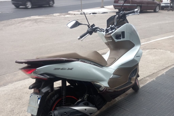 Honda Pcx 2021 por R$ 18.000, Jandira, SP - ID: 3706487