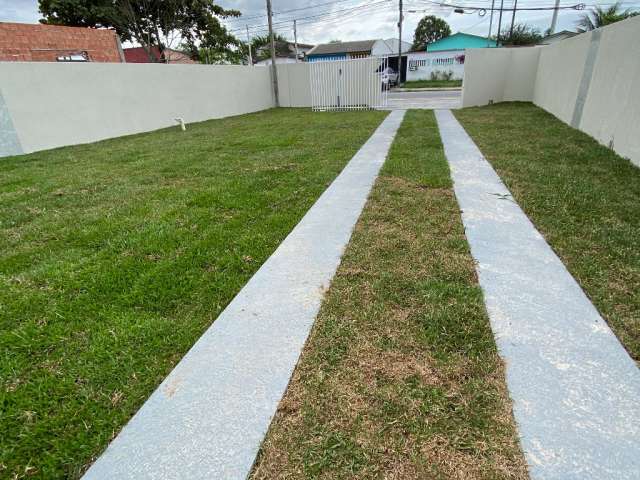 Linda casa com terreno gigante