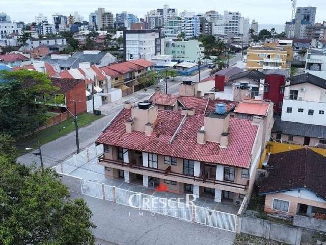 Apartamento para venda com 3 quartos em Caioba