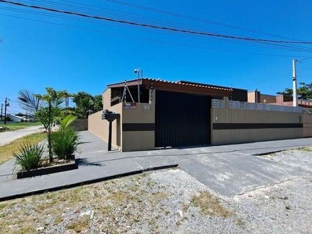 Casa para venda com 2 quartos em Matinhos