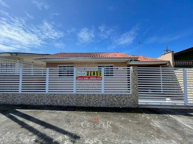 Casa para venda com 3 quartos no Centro de Matinhos