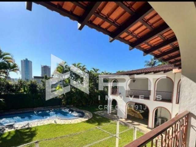 Casa com 4 quartos à venda no Centro, Blumenau , 700 m2 por R$ 2.500.000