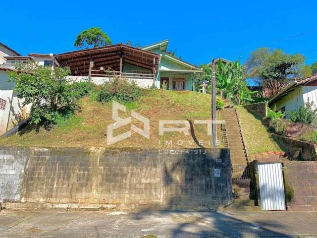 Terreno à venda no Itoupava Norte, Blumenau  por R$ 270.000