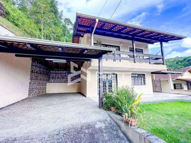 Casa com 5 quartos à venda no Nova Esperança, Blumenau , 300 m2 por R$ 699.000