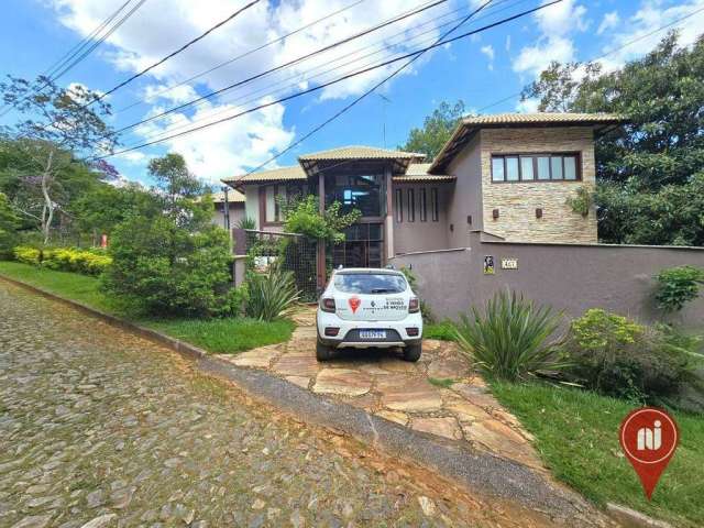 Casa com 4 dormitórios à venda, 480 m² por R$ 3.500.000,00 - Ville de Montagne - Nova Lima/MG