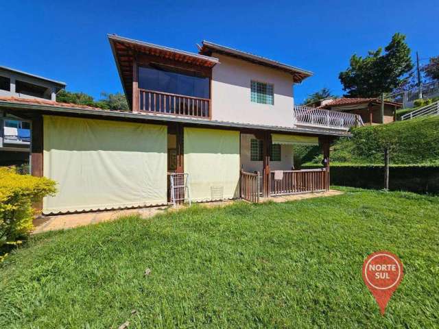 Casa com 3 dormitórios para alugar, 280 m² por R$ 3.830,00/mês - Vale das Araras - Nova Lima/MG