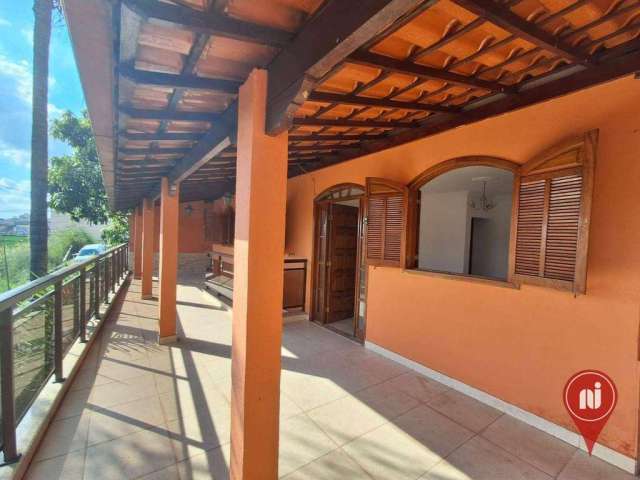 Casa com 3 dormitórios à venda, 375 m² por R$ 1.300.000,00 - Buritis - Belo Horizonte/MG