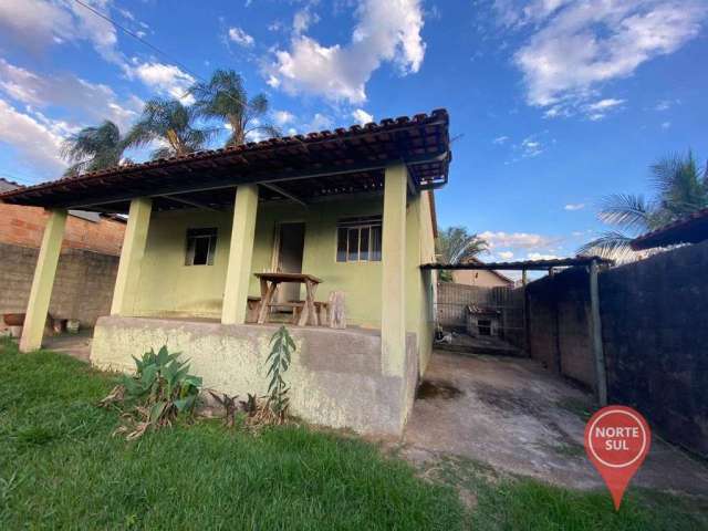 Casa com 2 dormitórios, 80 m² - venda por R$ 420.000,00 ou aluguel por R$ 1.400,00/mês - Jota - Brumadinho/MG