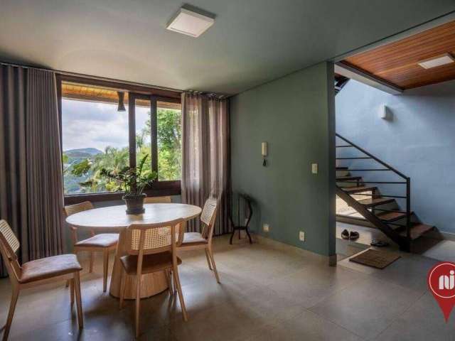 Casa com 3 dormitórios, 210 m² - venda por R$ 2.400.000,00 ou aluguel por R$ 11.750,00/mês - Ville de Montagne - Nova Lima/MG