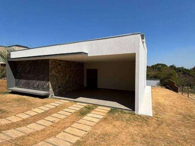 Casa com 3 dormitórios à venda, 180 m² por R$ 989.000 - Condomínio Vale Do Luar - Jaboticatubas/MG