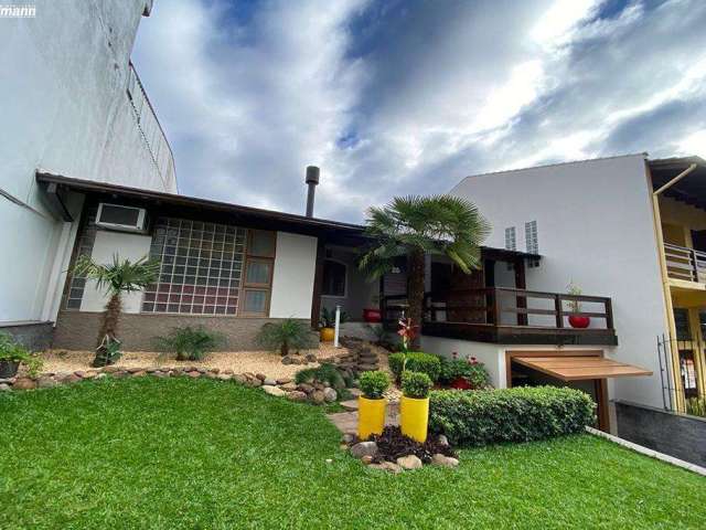 Casa / Sobrado - Bairro Petrópolis - Novo Hamburgo